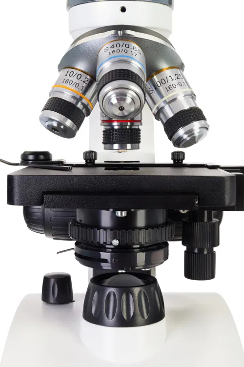 снимка микроскоп Levenhuk Discovery Atto Polar с книга,  5