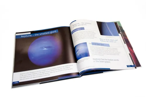 картинка познавателна книга „Космос. Непразна празнота“. С твърди корици,  3