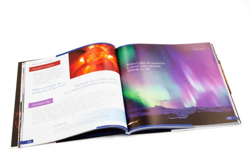 картинка познавателна книга „Космос. Непразна празнота“. С твърди корици,  4