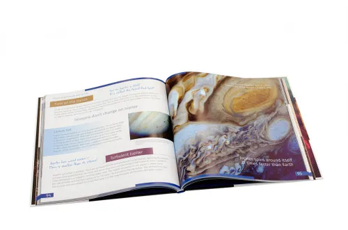 картинка познавателна книга „Космос. Непразна празнота“. С твърди корици,  4