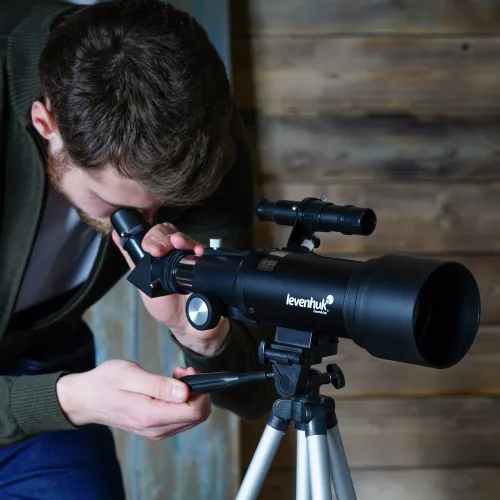 картина телескоп Levenhuk Skyline Travel 70